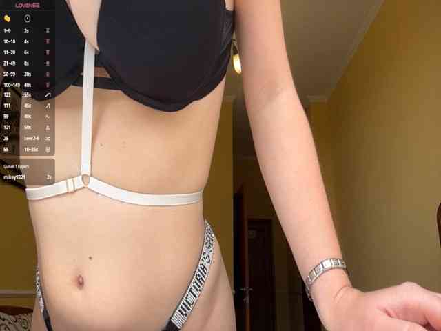 BrigitteMcchristian webcam