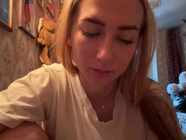 BrigitteMcchristian webcam