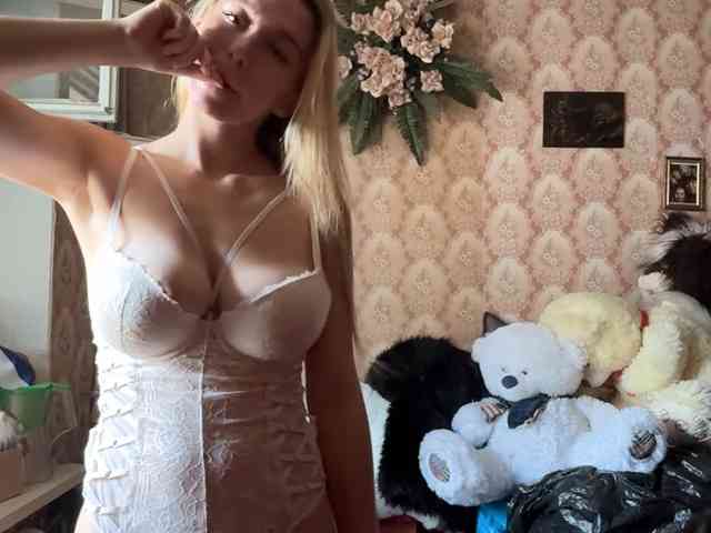 BrigitteMcchristian webcam