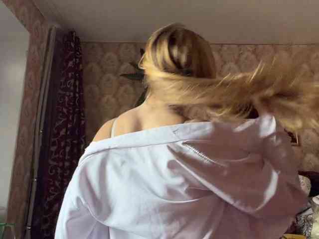 BrigitteMcchristian webcam