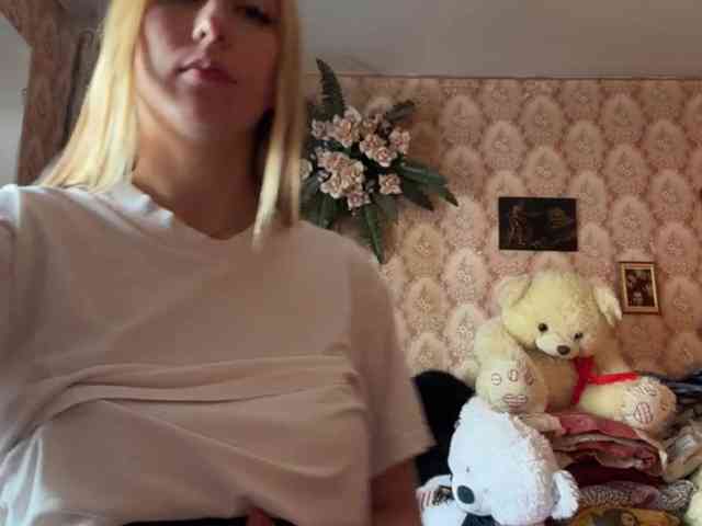 BrigitteMcchristian webcam