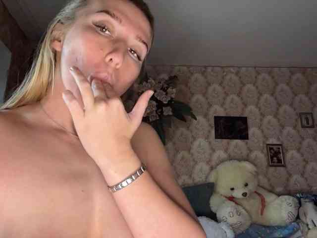 BrigitteMcchristian webcam