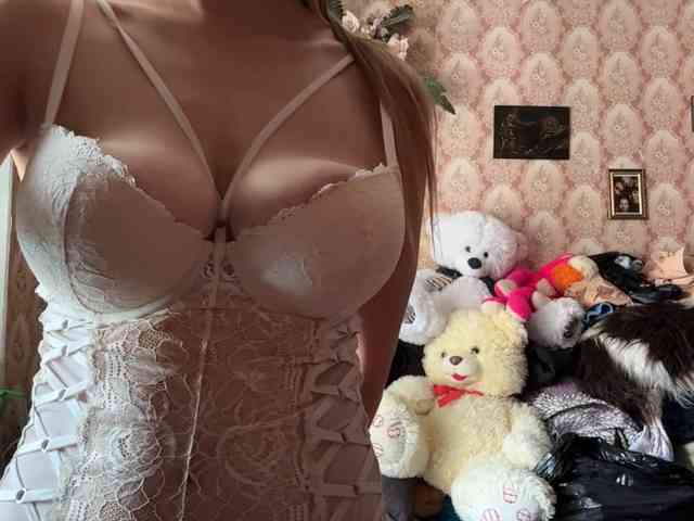 BrigitteMcchristian webcam