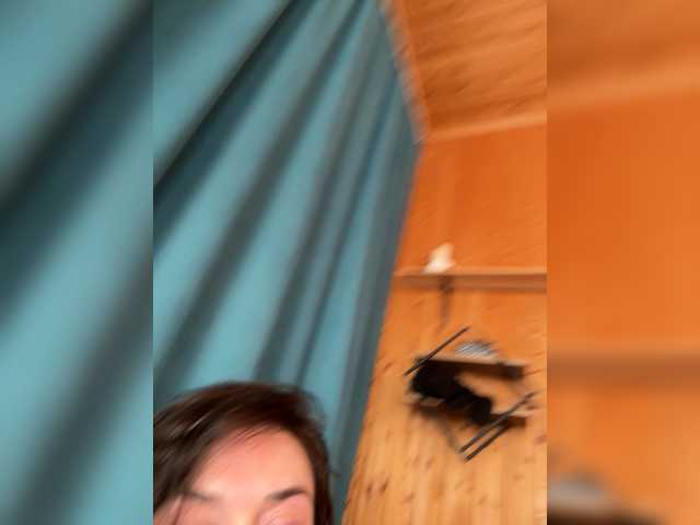 Mari's BongaCams show and profile