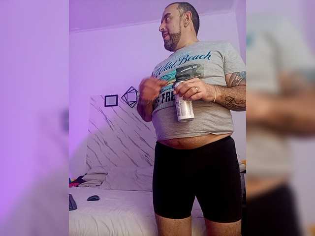 Nicoleandmatt's BongaCams show and profile