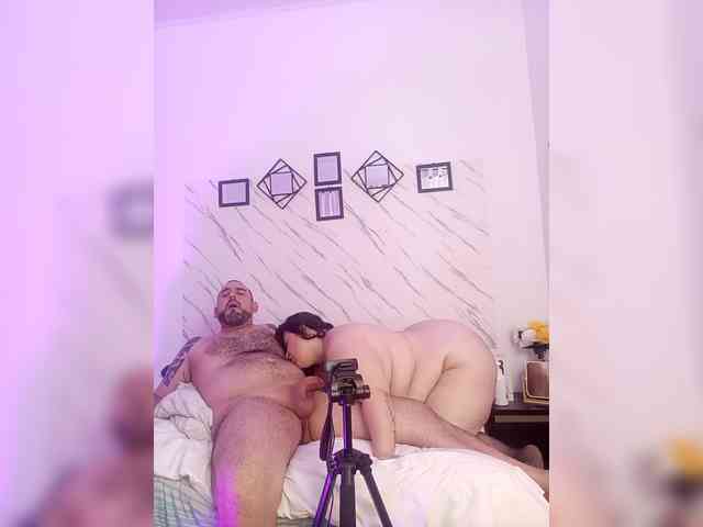 Nicoleandmatt webcam