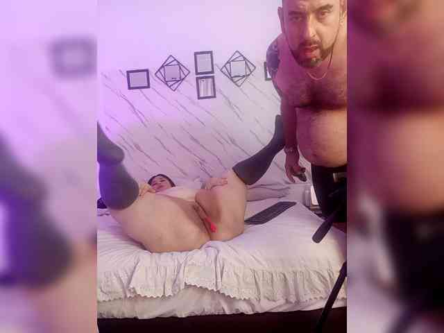 Nicoleandmatt webcam