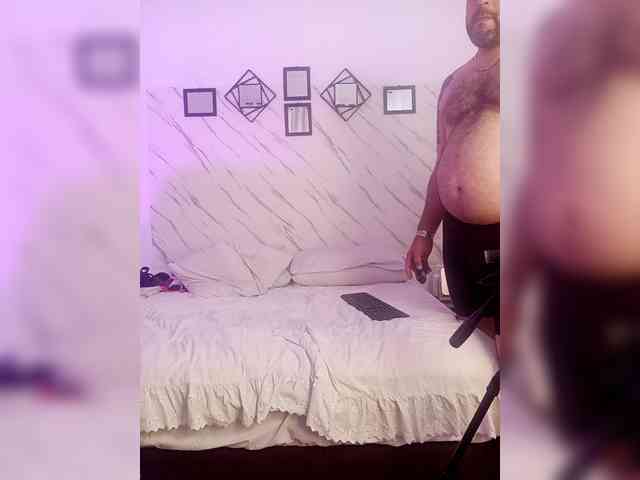 Nicoleandmatt webcam