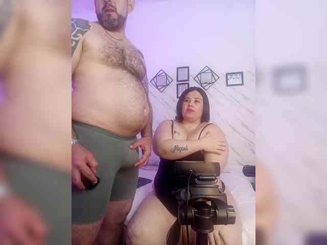 Nicoleandmatt webcam