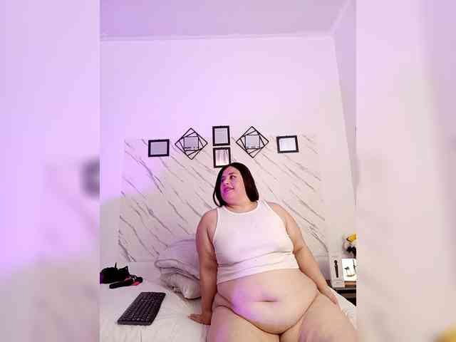 Nicoleandmatt webcam