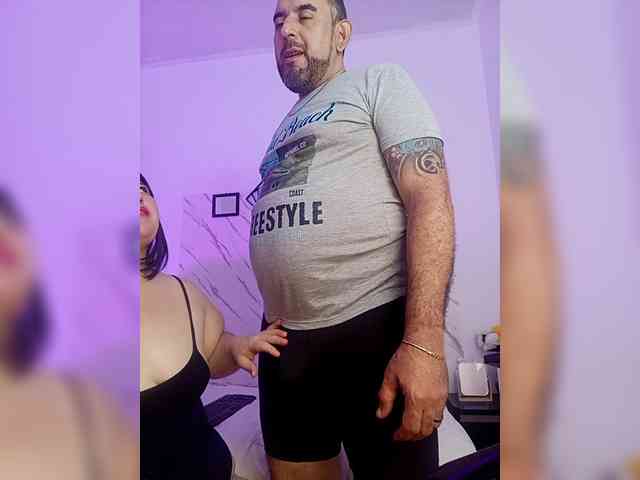 Nicoleandmatt webcam