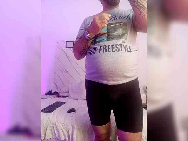 Nicoleandmatt webcam