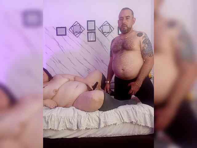 Nicoleandmatt webcam