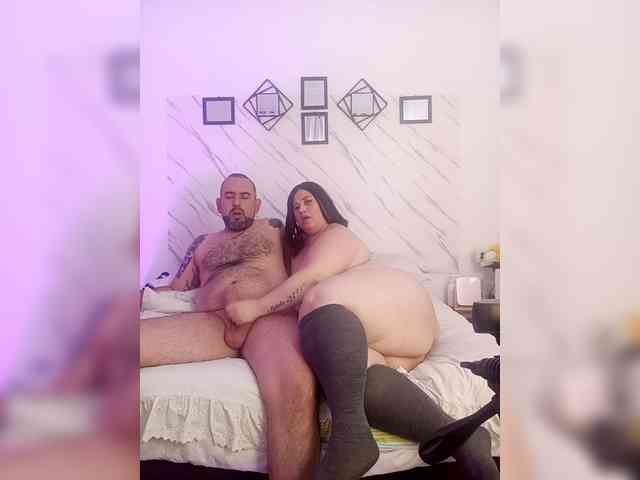 Nicoleandmatt webcam