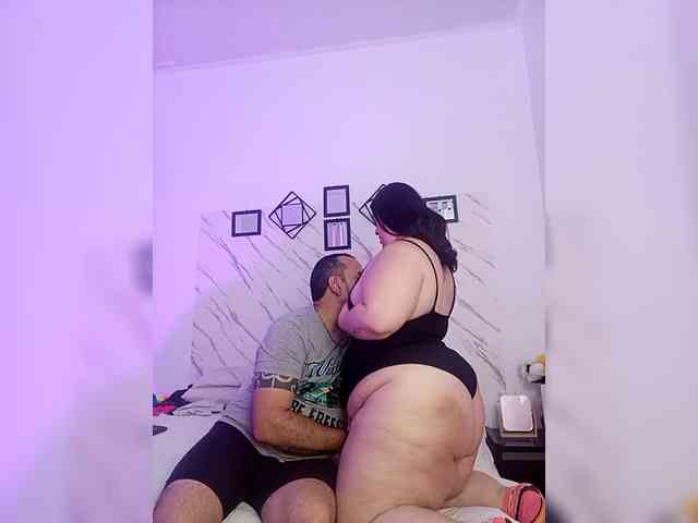 Nicoleandmatt webcam