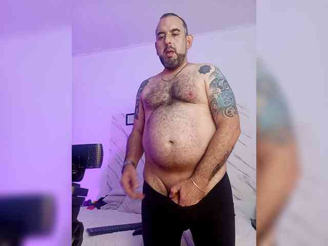 Nicoleandmatt webcam