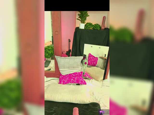 Sweetie-Cat live cam on BongaCams