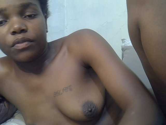 Sexycandy1 live cam on BongaCams