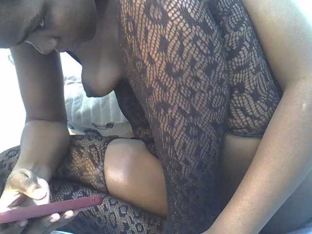 Sexycandy1 live cam on BongaCams