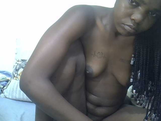 Sexycandy1 live cam on BongaCams