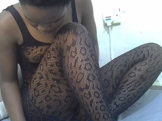 Sexycandy1 live cam on BongaCams