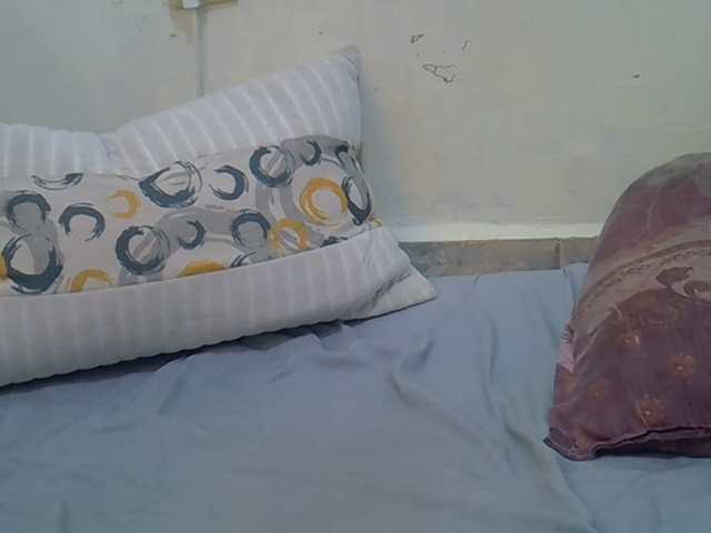 Sexycandy1 live cam on BongaCams