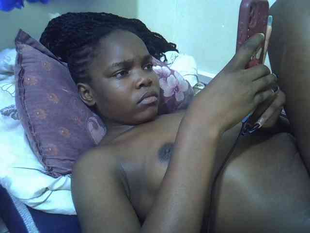 Sexycandy1 webcam