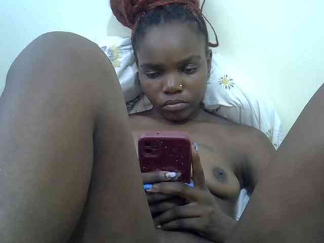 Sexycandy1 webcam