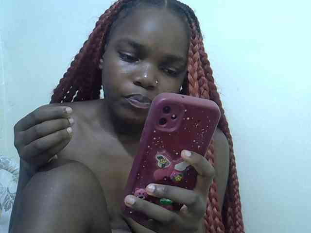 Sexycandy1 webcam