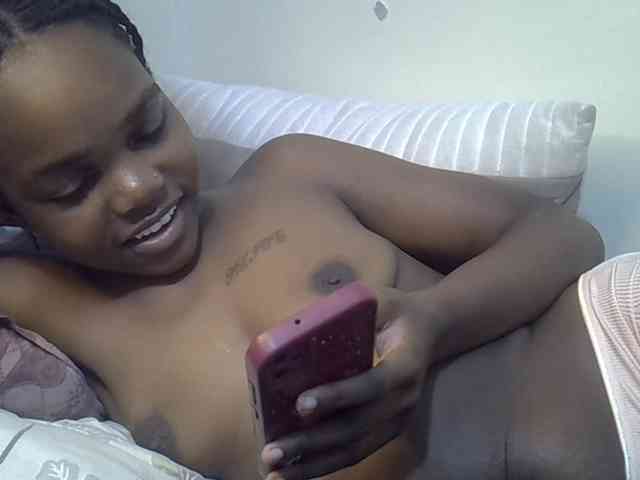 Sexycandy1 webcam
