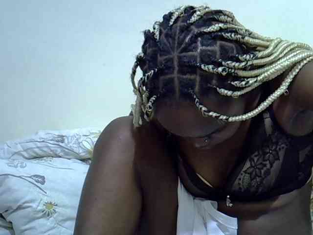 Sexycandy1 webcam