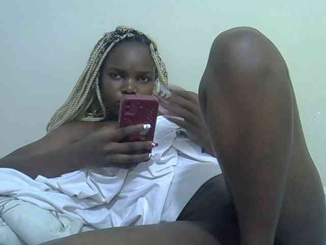 Sexycandy1 webcam