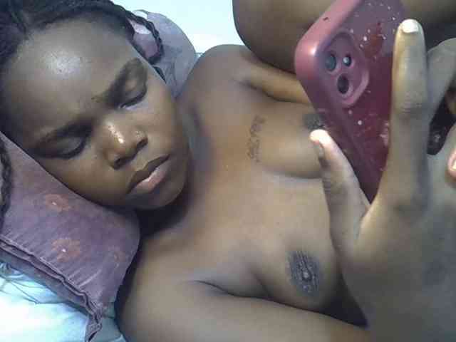Sexycandy1 webcam