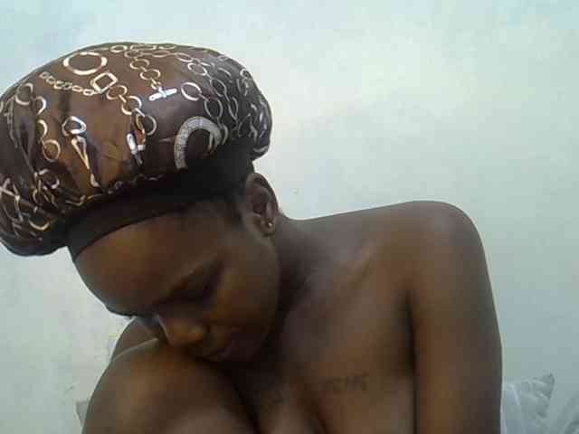 Sexycandy1 webcam