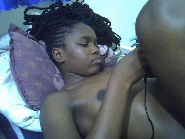 Sexycandy1 webcam
