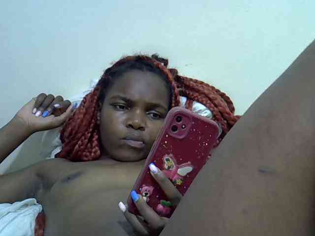 Sexycandy1 webcam
