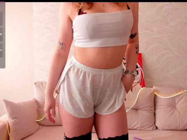 MelanyCrazyyyy webcam