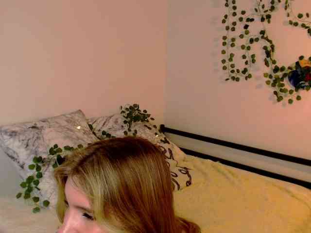 MelanyCrazyyyy webcam