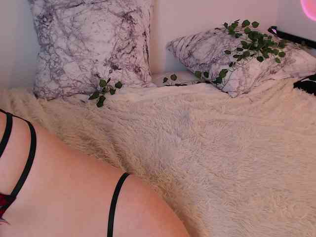 MelanyCrazyyyy webcam