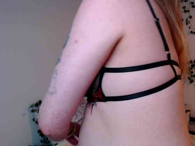 MelanyCrazyyyy webcam