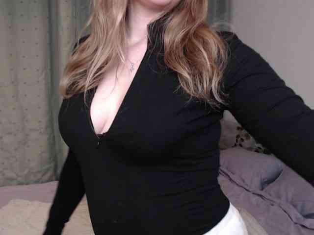 MelanyCrazyyyy webcam