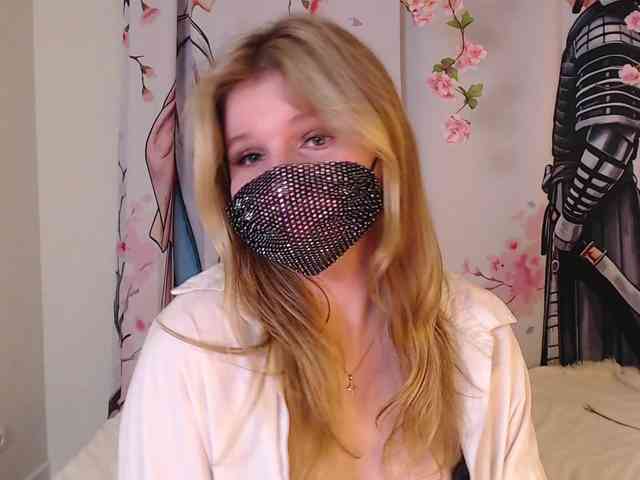 MelanyCrazyyyy webcam