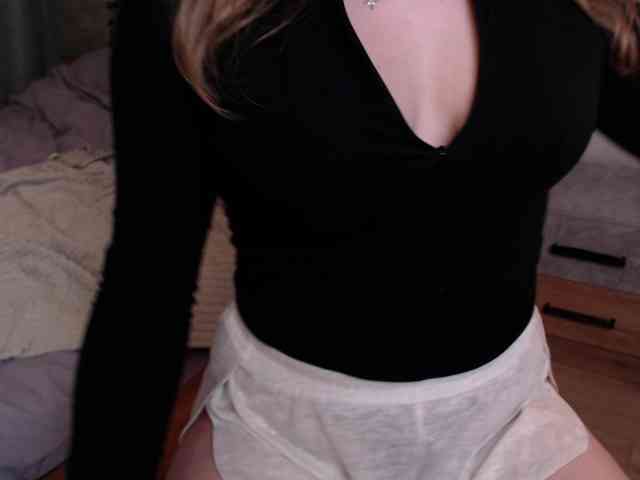 MelanyCrazyyyy webcam