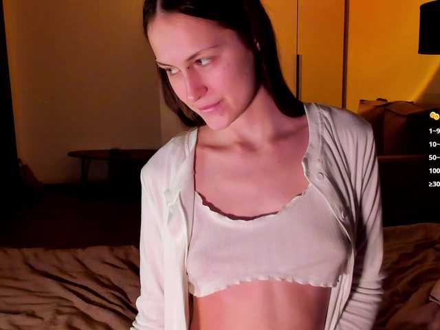 iamskinnychick webcam