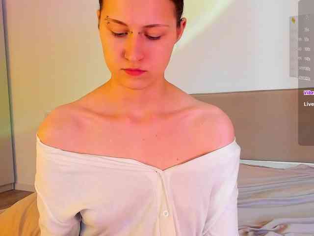 iamskinnychick webcam