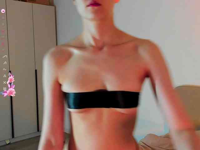 iamskinnychick webcam