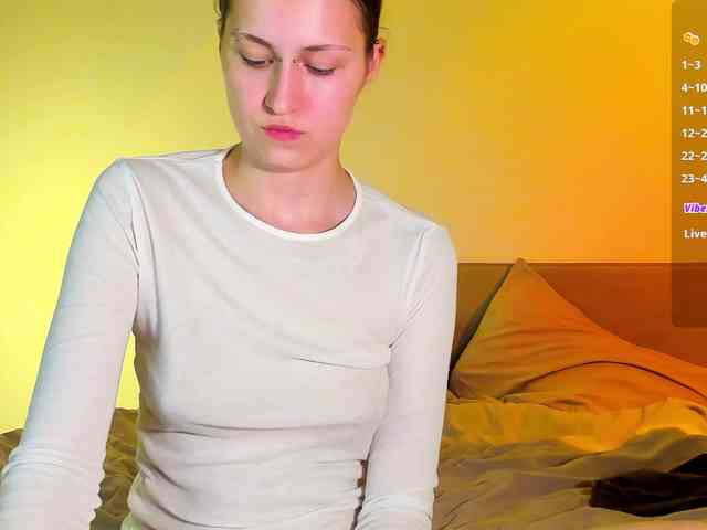 iamskinnychick webcam