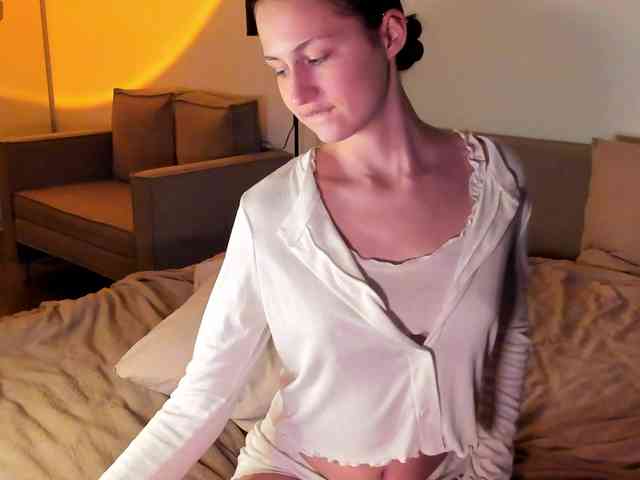 iamskinnychick webcam