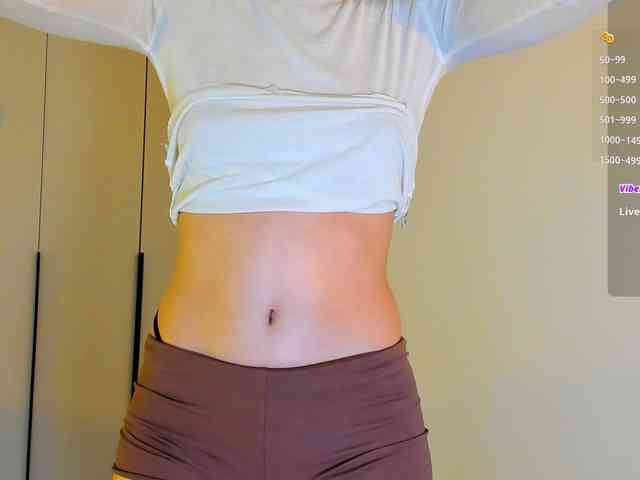 iamskinnychick webcam