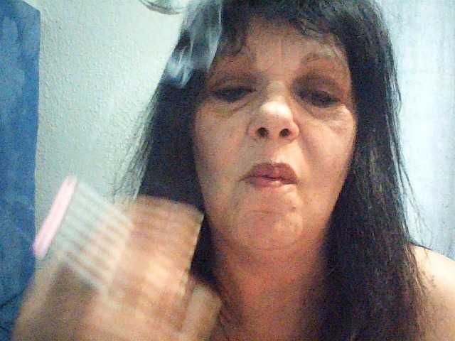 Charms live cam on BongaCams